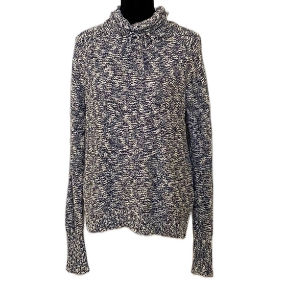 💙🤍CHAPS MARBLED FUNNEL/COWL NECK SWEATER🤍💙 - Picture 1 of 4